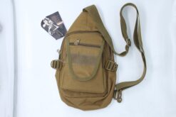 FAS205 9020 SHOULDER BAG 18 IMG 4951.jpg