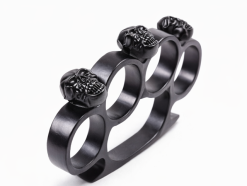 FAS Knuckle Dusters Black/Silver Skull – Heavy Duty Self Defence Knuckle Dusters